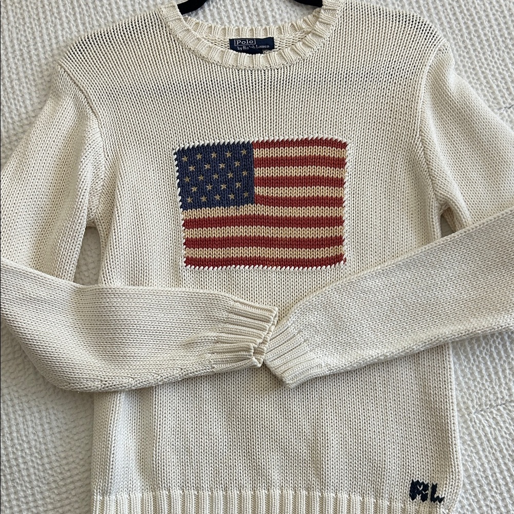 Vintage Ralph Lauren sweater in perfect condition